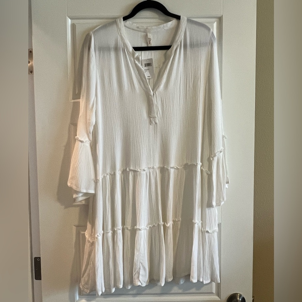 Elan White Flowy Bell Sleeve Peasant Dress Size M